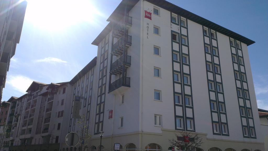 Готель Ibis Ciboure Saint-Jean-De-Luz Екстер'єр фото