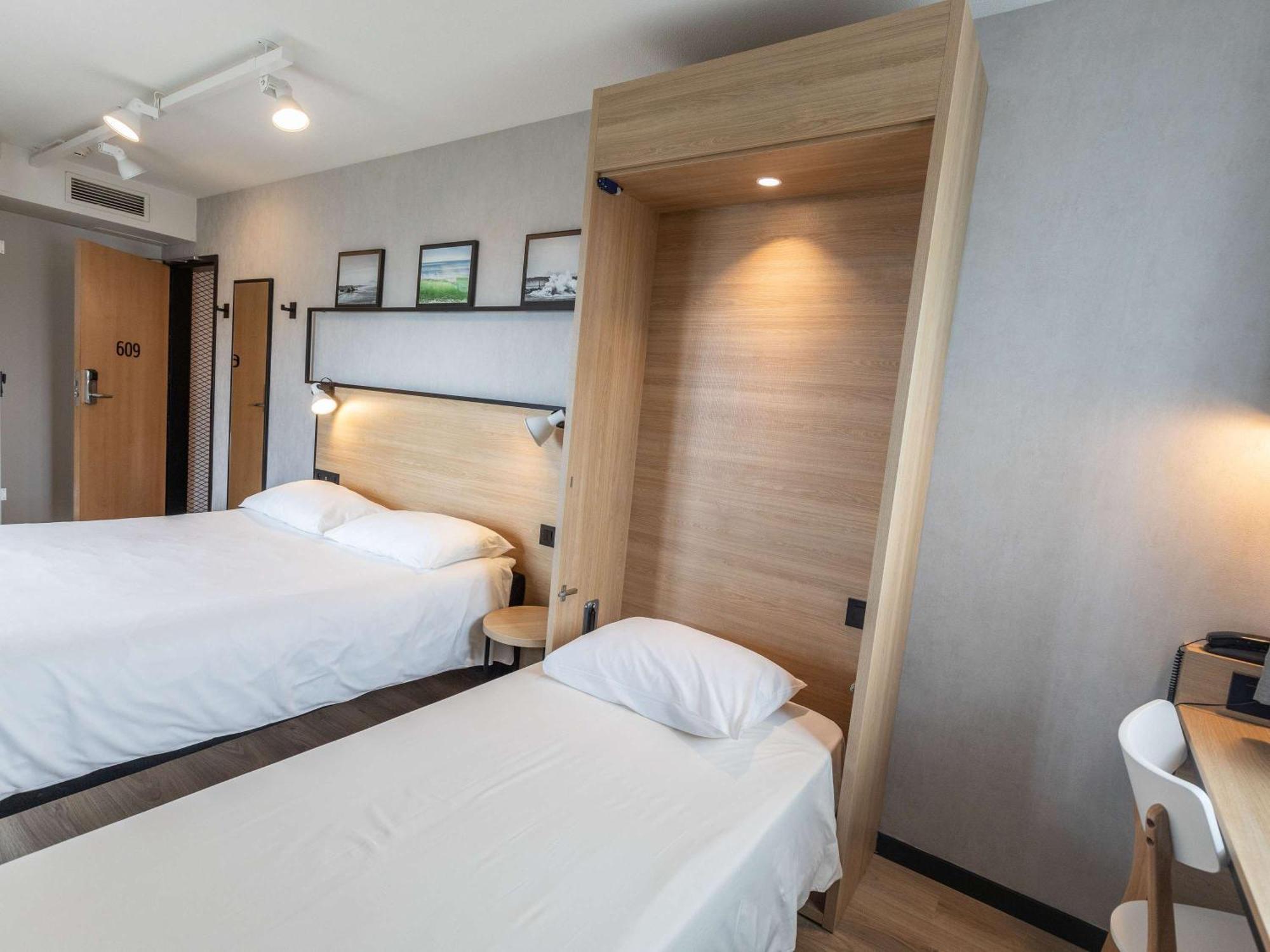 Готель Ibis Ciboure Saint-Jean-De-Luz Екстер'єр фото